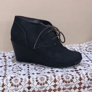 Women’s Cole Haan Britt Chuka Black Suede Wedge Boots Sz 7B